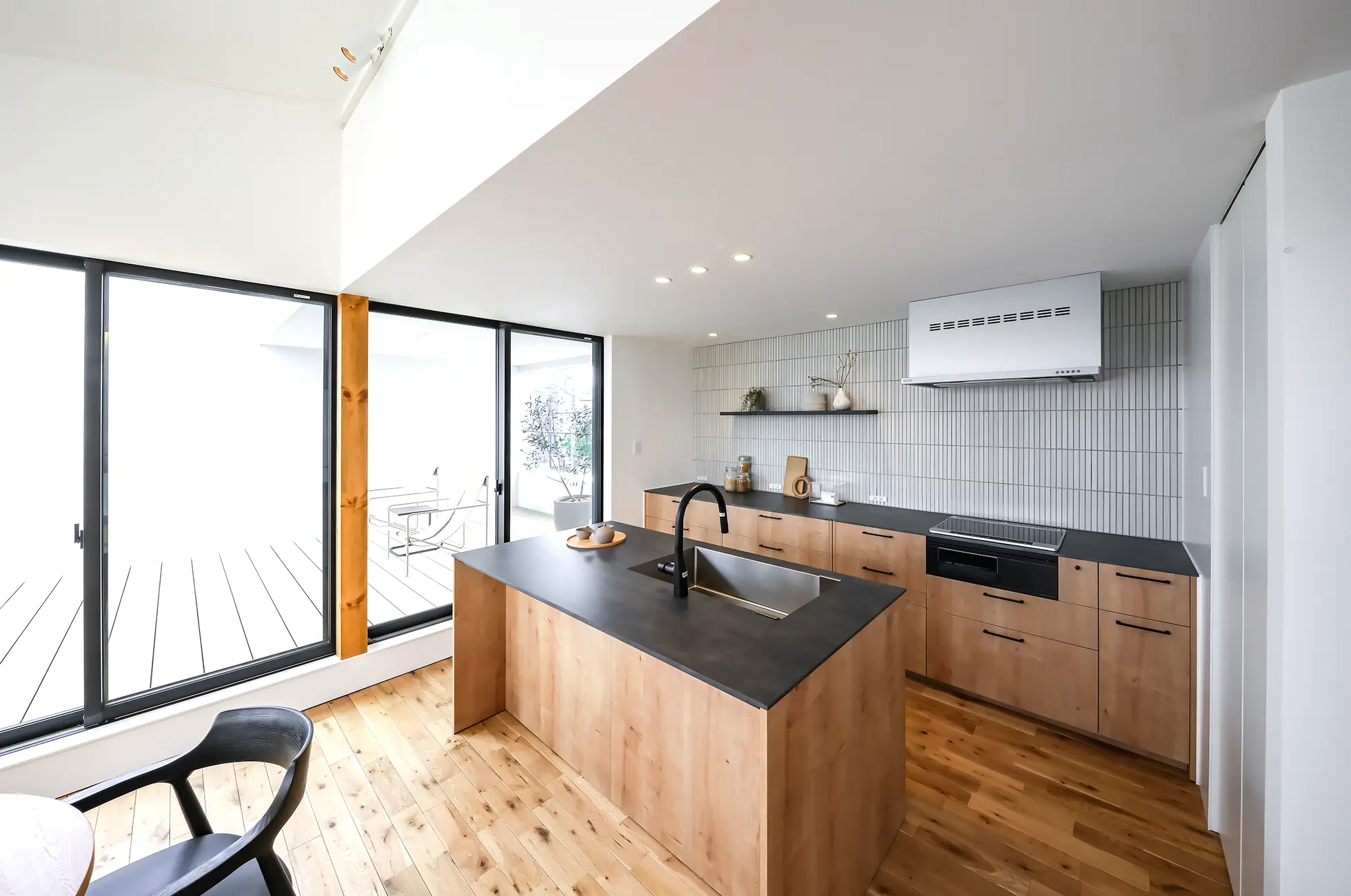 安城モデルハウス 内観 キッチン