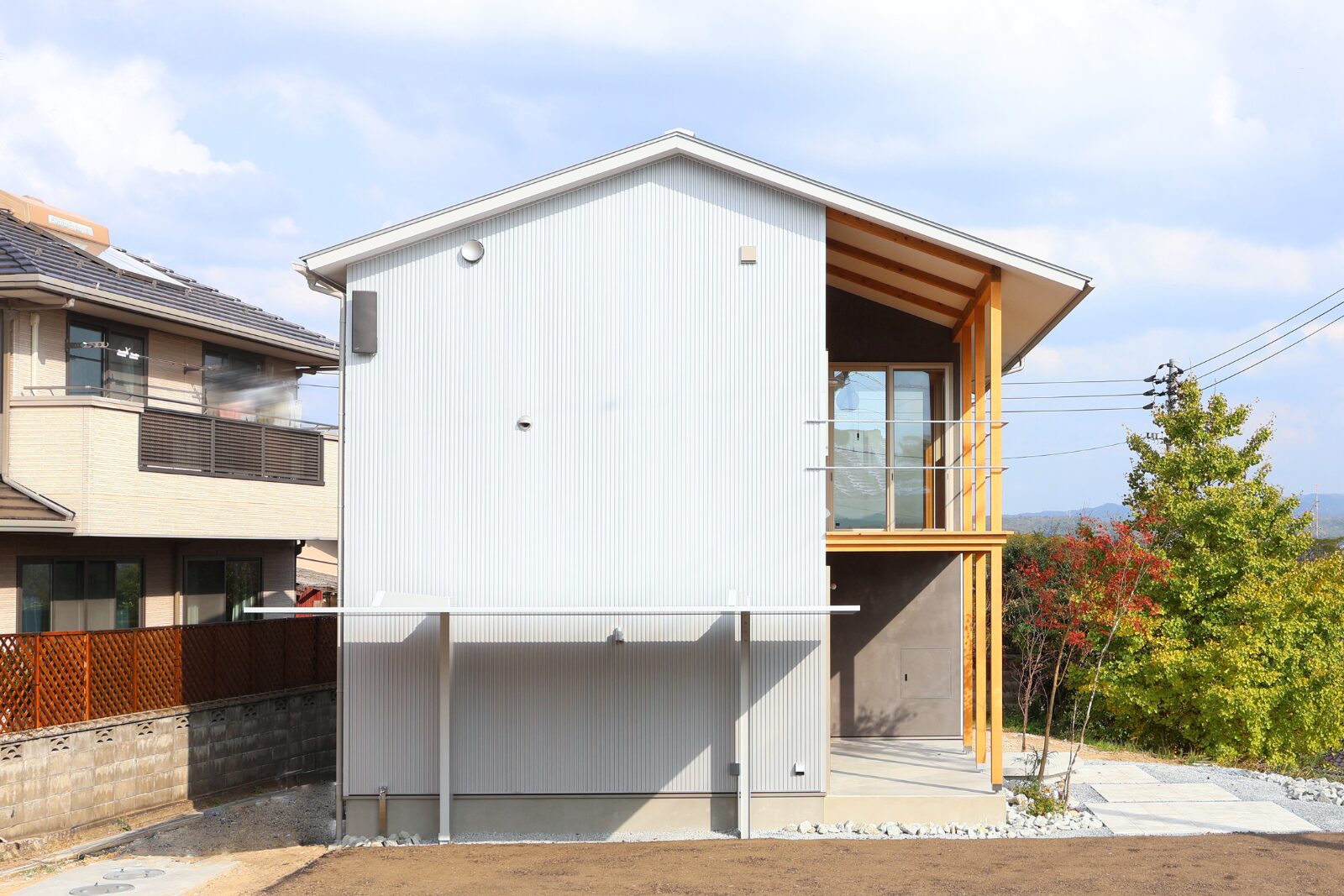 のびやかな解放感に友人を招きたくなる家